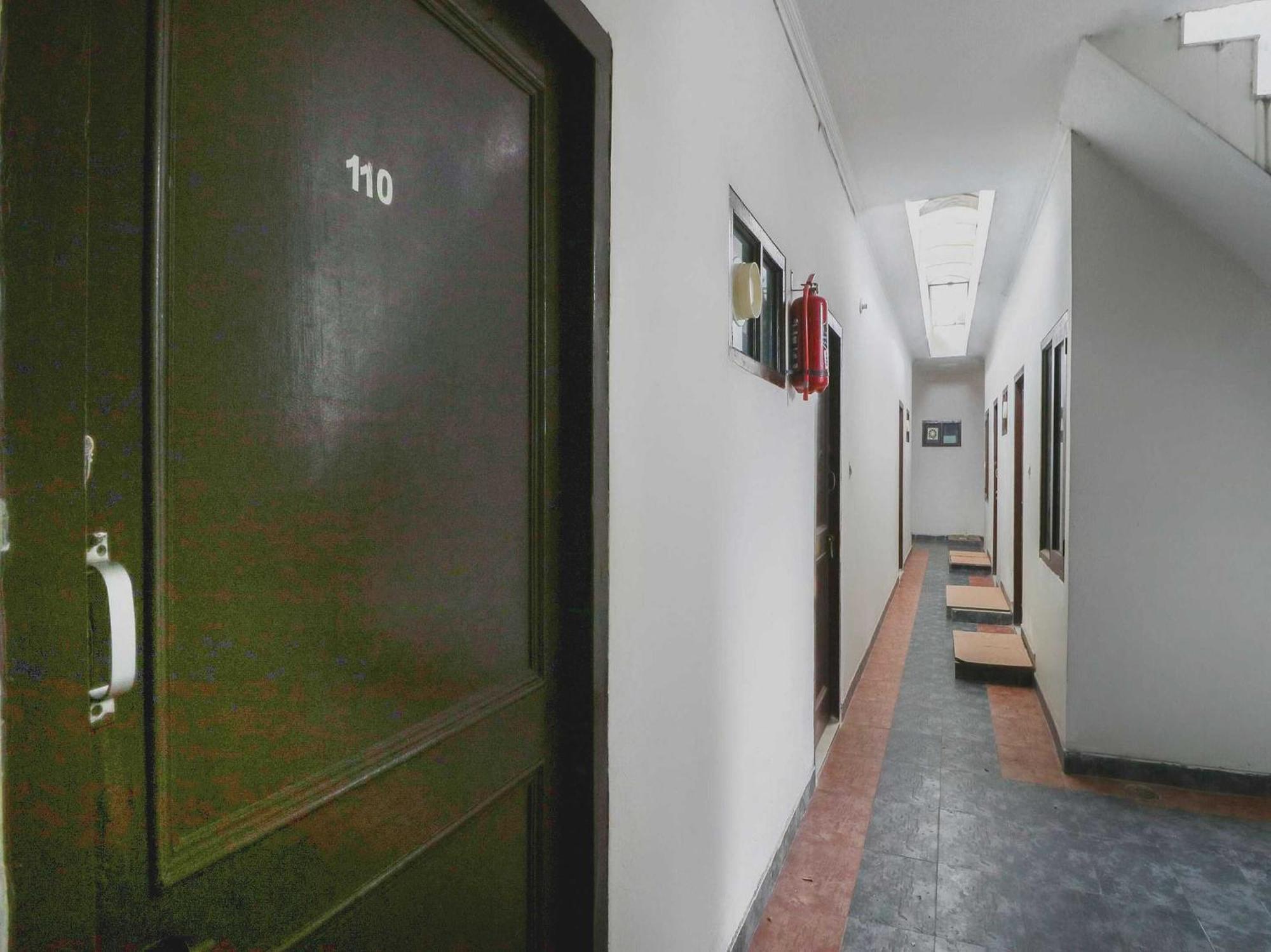 Hotel O Sun City 42 Chandigarh Exterior photo